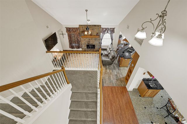 3518 Brookwood Drive, La Porte, TX 77571