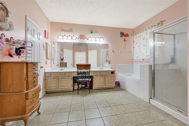 3518 Brookwood Drive, La Porte, TX 77571