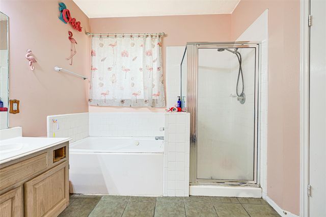 3518 Brookwood Drive, La Porte, TX 77571