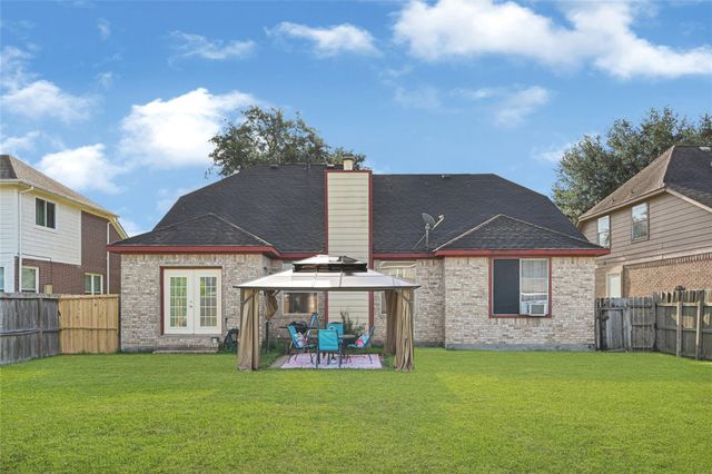 3518 Brookwood Drive, La Porte, TX 77571