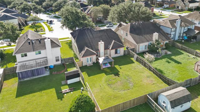 3518 Brookwood Drive, La Porte, TX 77571