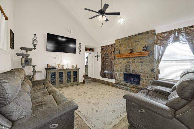 3518 Brookwood Drive, La Porte, TX 77571