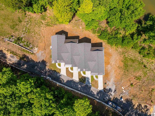 1140 Eagle Rest Dr., Grand Rivers, KY 42045