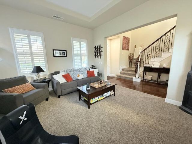 5820 Lagrande Way, Stockton, CA 95219