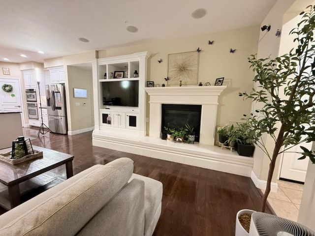 5820 Lagrande Way, Stockton, CA 95219