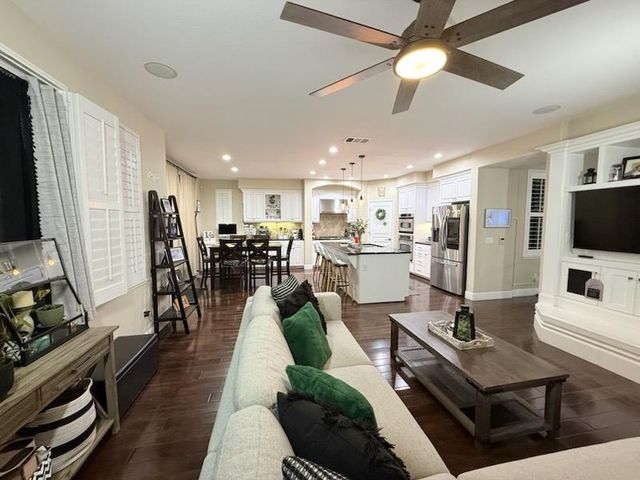 5820 Lagrande Way, Stockton, CA 95219