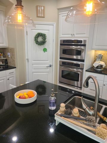 5820 Lagrande Way, Stockton, CA 95219