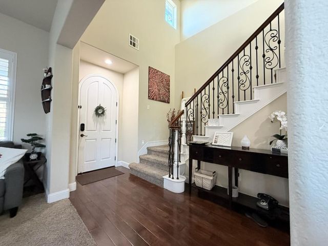 5820 Lagrande Way, Stockton, CA 95219