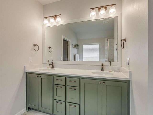 5209 NW 162nd Terrace, Edmond, OK 73013