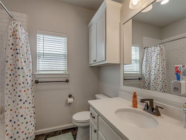5209 NW 162nd Terrace, Edmond, OK 73013
