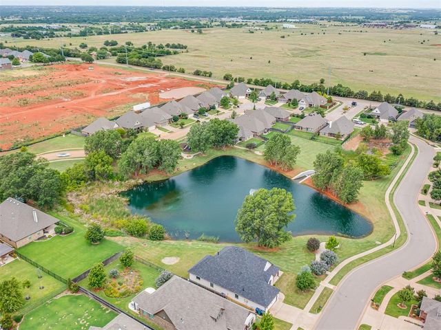 5209 NW 162nd Terrace, Edmond, OK 73013