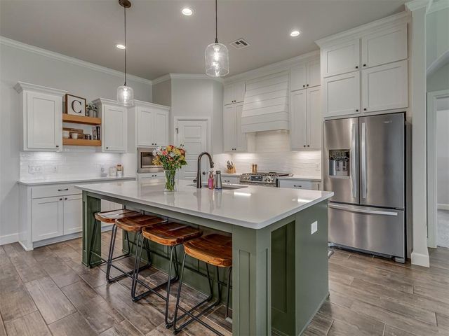 5209 NW 162nd Terrace, Edmond, OK 73013