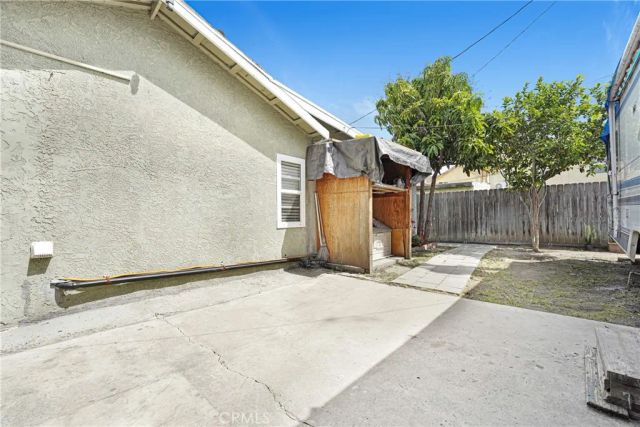 810 E 87th, Los Angeles, CA 90002