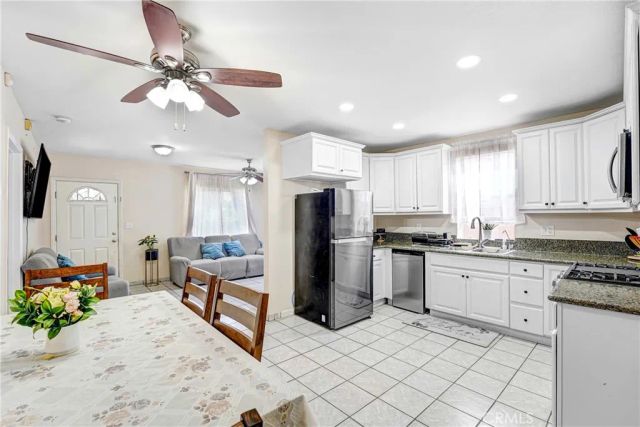 810 E 87th, Los Angeles, CA 90002