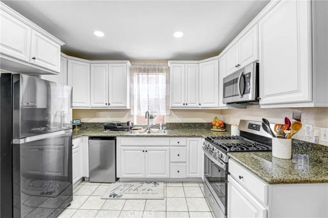 810 E 87th, Los Angeles, CA 90002