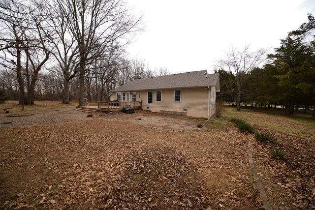 14687 N Lost Lake Lane, Mt Vernon, IL 62864