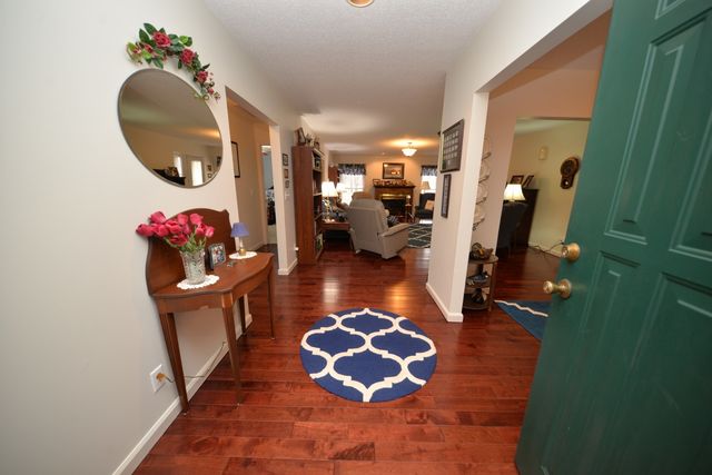 14687 N Lost Lake Lane, Mt Vernon, IL 62864