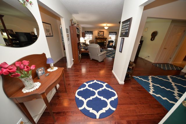 14687 N Lost Lake Lane, Mt Vernon, IL 62864