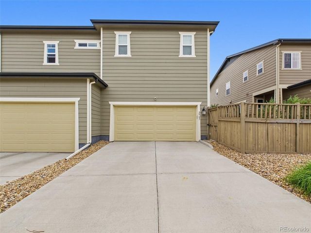2907 Distant Rock Ave, Castle Rock, CO 80109