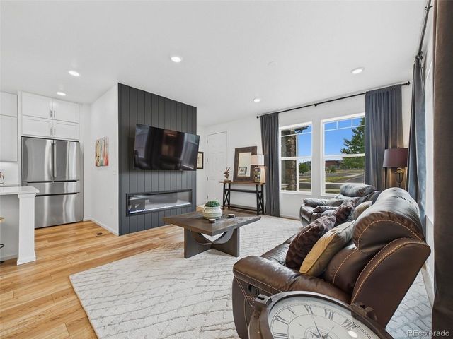 2907 Distant Rock Ave, Castle Rock, CO 80109