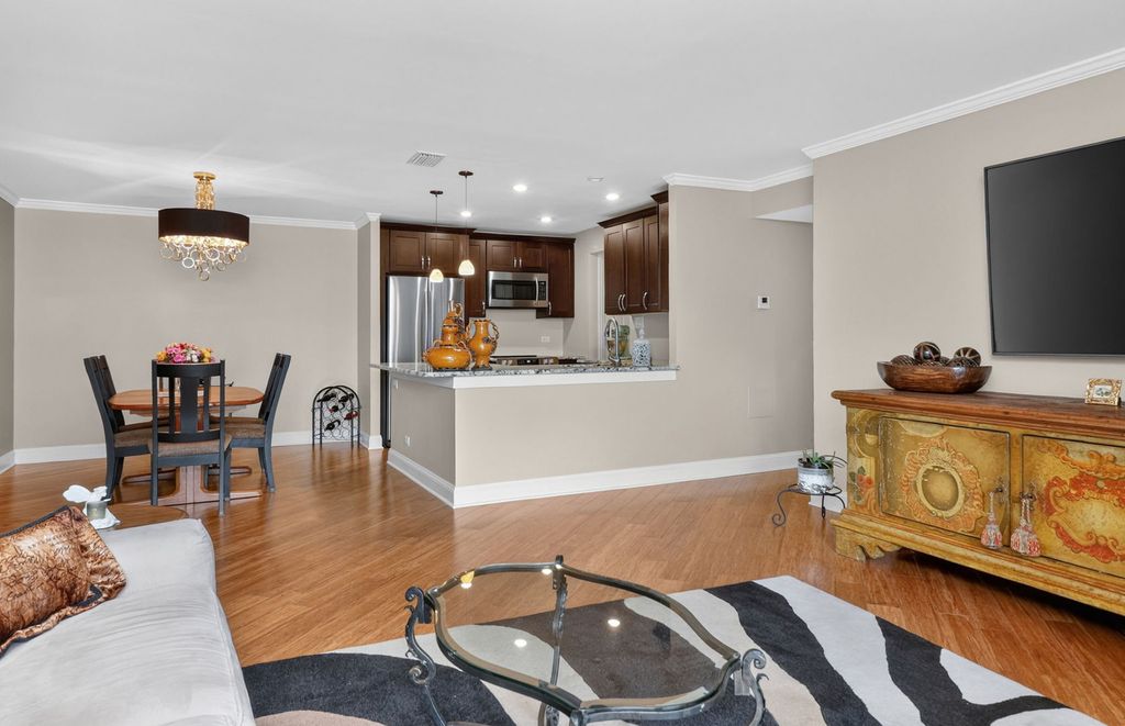 6585 Main Street 202, Downers Grove, IL 60516 — photo 5