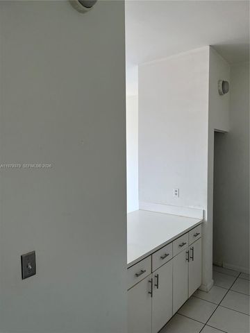 7420 W 20th Ave 449, Hialeah, FL 33016