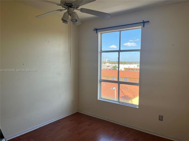 7420 W 20th Ave 449, Hialeah, FL 33016