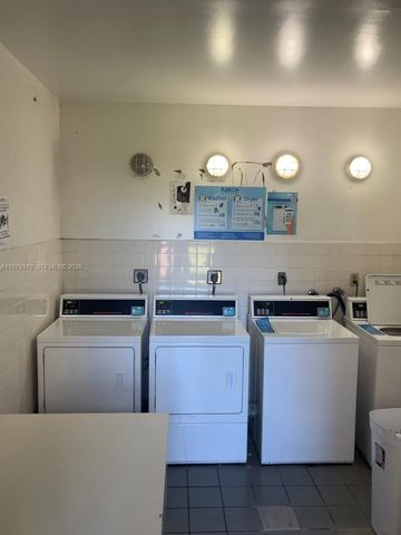 7420 W 20th Ave 449, Hialeah, FL 33016