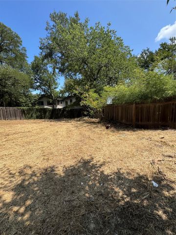 1196 EM Franklin Ave, Austin, TX 78721