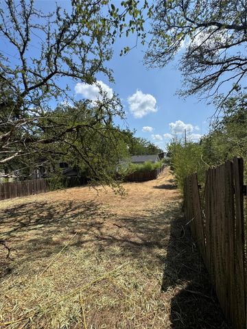 1196 EM Franklin Ave, Austin, TX 78721