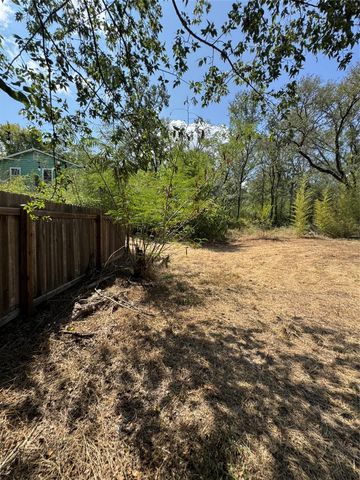 1196 EM Franklin Ave, Austin, TX 78721