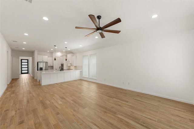 7420 Caprock Canyon Lane, Porter, TX 77365