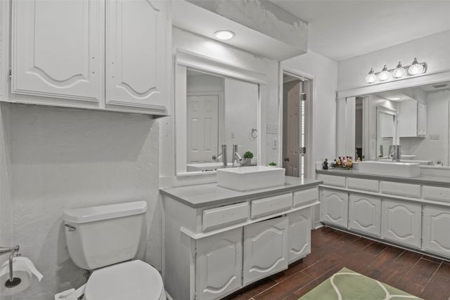 2014 Royal Crest Drive, Garland, TX 75043