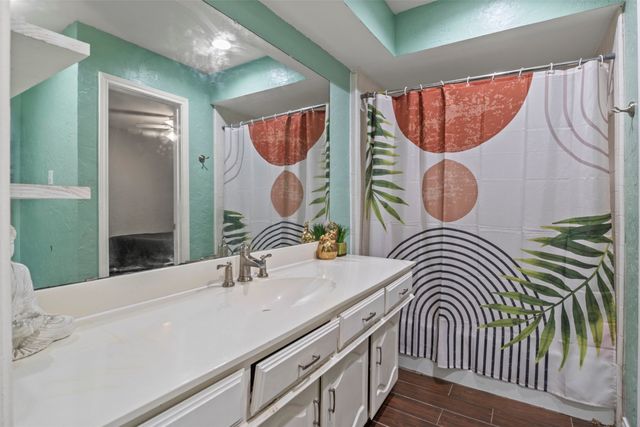 2014 Royal Crest Drive, Garland, TX 75043