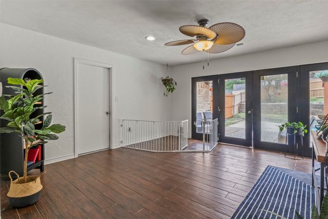 2014 Royal Crest Drive, Garland, TX 75043