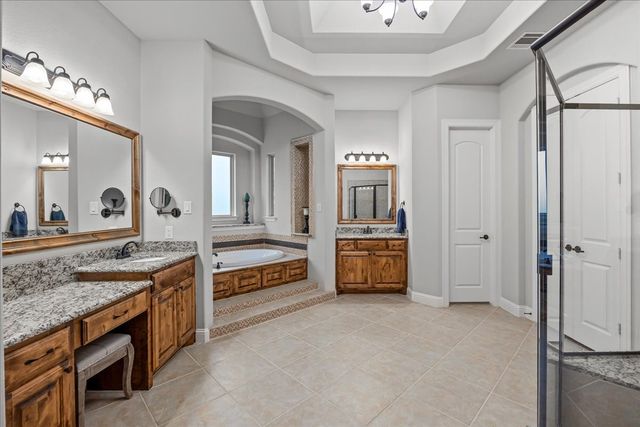 12741 Bella Roma Drive, Fort Worth, TX 76126