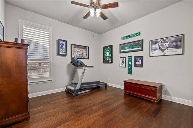 12741 Bella Roma Drive, Fort Worth, TX 76126