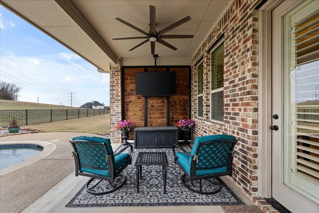 12741 Bella Roma Drive, Fort Worth, TX 76126