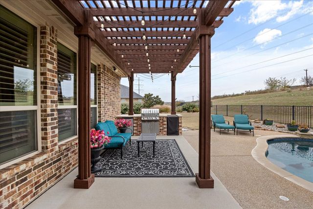 12741 Bella Roma Drive, Fort Worth, TX 76126