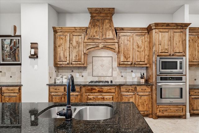 12741 Bella Roma Drive, Fort Worth, TX 76126