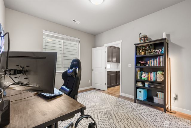 16208 78th Avenue Ct E, Puyallup, WA 98375
