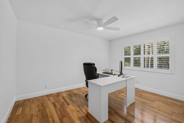 6188 Celadon Circle, Palm Beach Gardens, FL 33418