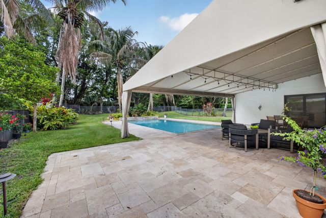 6188 Celadon Circle, Palm Beach Gardens, FL 33418