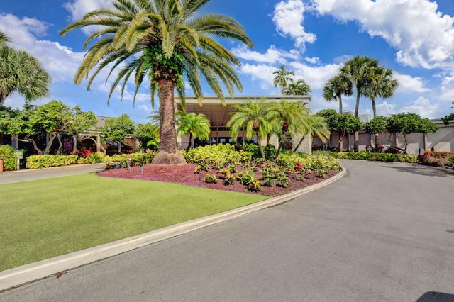 6188 Celadon Circle, Palm Beach Gardens, FL 33418