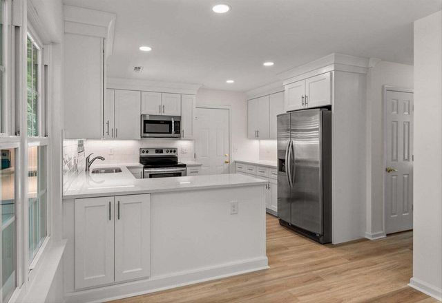 3161 Morningdale Drive, Mount Pleasant, SC 29466