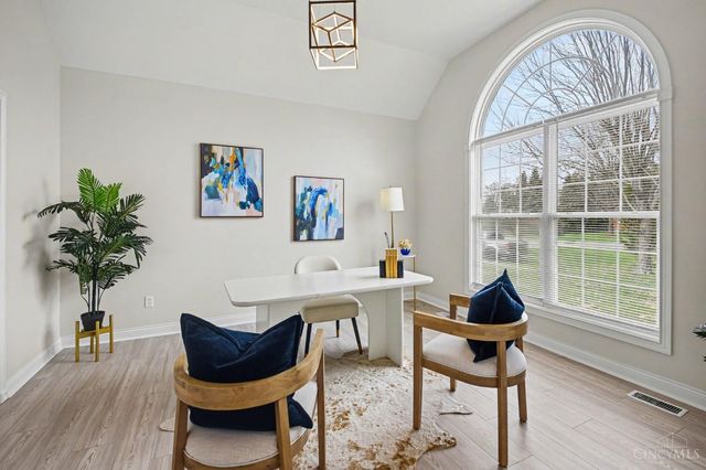 745 Compton Road, Springfield Twp., OH 45231