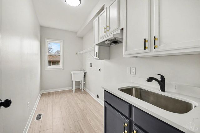 745 Compton Road, Springfield Twp., OH 45231