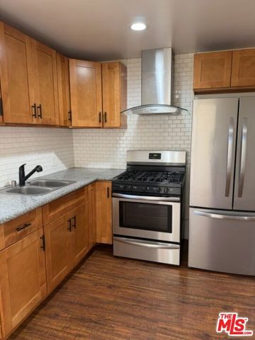 1314 Omelveny Avenue A, San Fernando, CA 91340