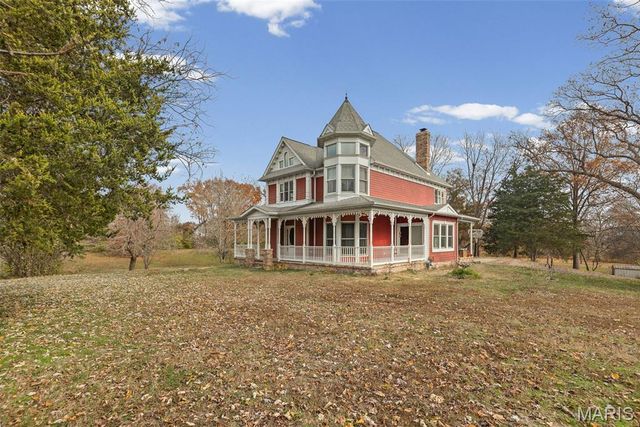 2304 N 1st Street, Fayetteville, IL 62258