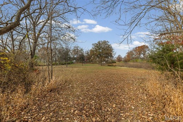 2304 N 1st Street, Fayetteville, IL 62258